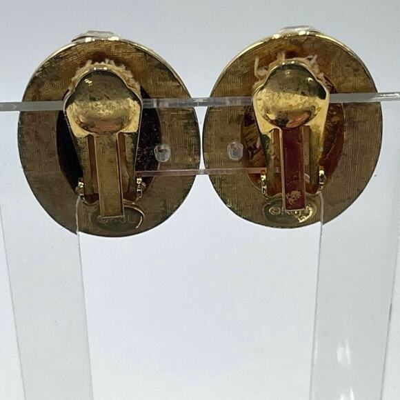 Kenneth Jay Lane Oval Brown Glass Cabochon Vintage Rhinestone Clip Earring‎ - Picture 7 of 16